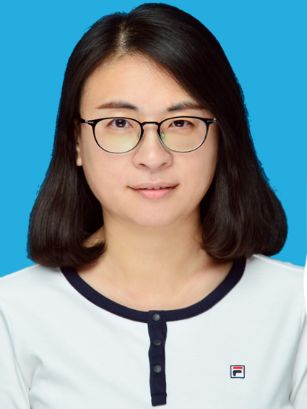 Headshot of Qian Zhang