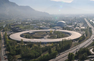 ESRF synchrotron chemical reactions x-rays