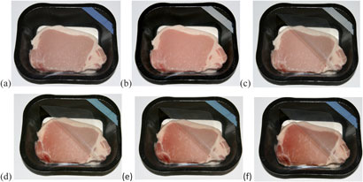 تصویری از گوشت بسته بندی شده در غیاب اکسیژن (a) و پس از فعال سازی شناساگر (b).سپس قسمتی از بسته بندی برداشته شده تا اکسیژن نفوذ کند(c). پس از یک روز (d)، دو روز (e) و 4 روز (f) در یخچال شناساگر به تدریج آبی می شود. 