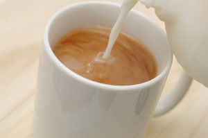 tea-milk-300_tcm18-74570.jpg
