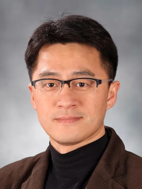 Unyong Jeong