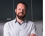 Picture of Dr Steven Lee