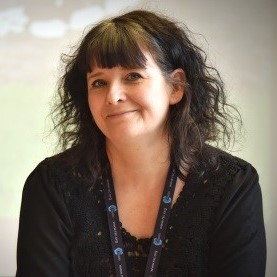 Picture of Professor Wendy Russell CSci CChem FRSC