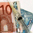 Cocaine found on all Irish banknotes